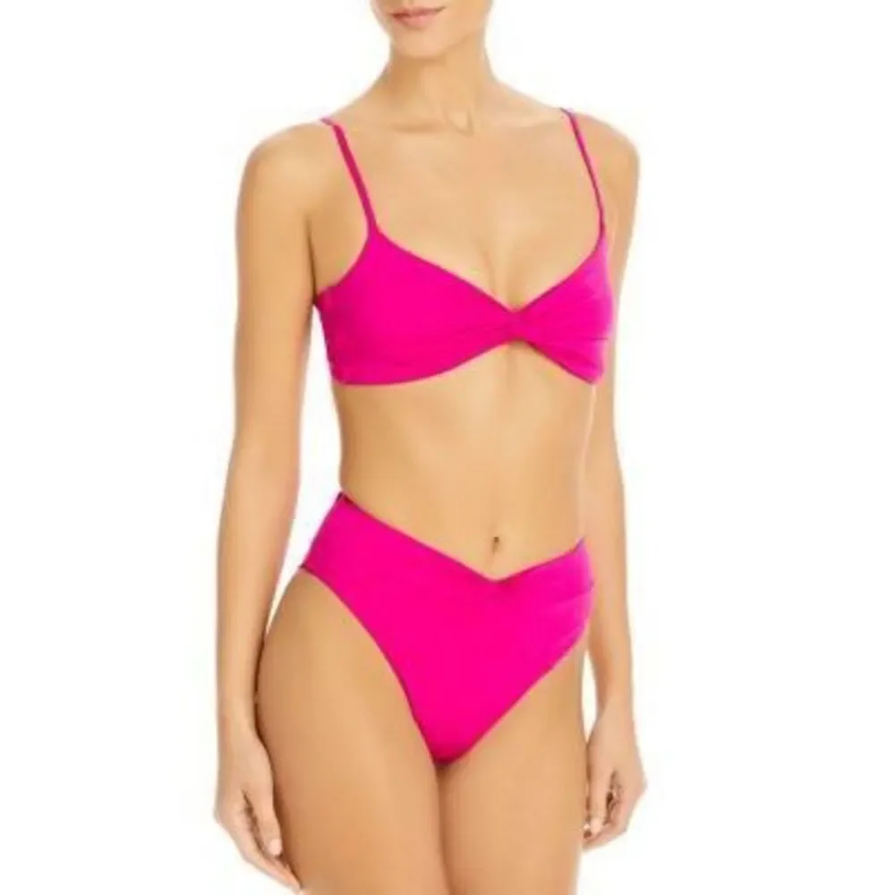 New. L*SPACE Pink D-cup bikini set. D-cup/small. Retails $209